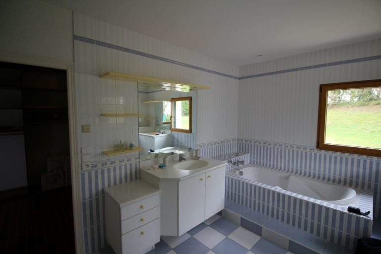 salledebain renovee avant